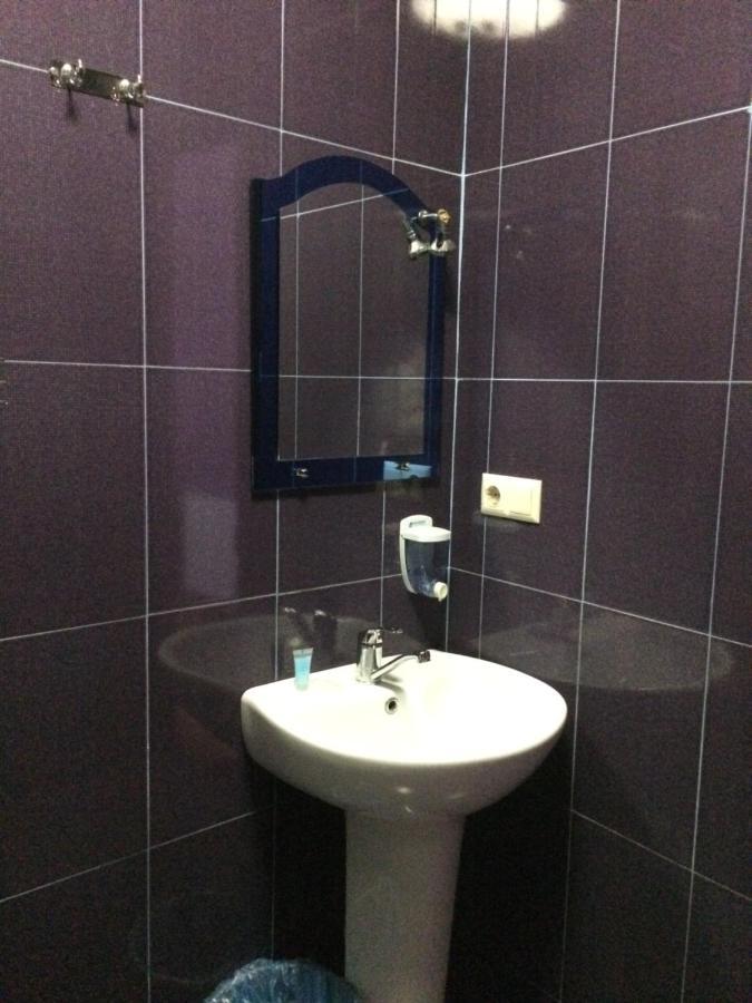 Hotel Albatros Батумі Екстер'єр фото