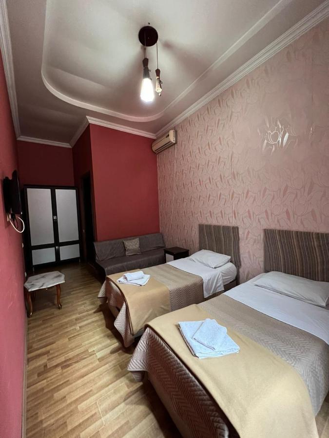 Hotel Albatros Батумі Екстер'єр фото