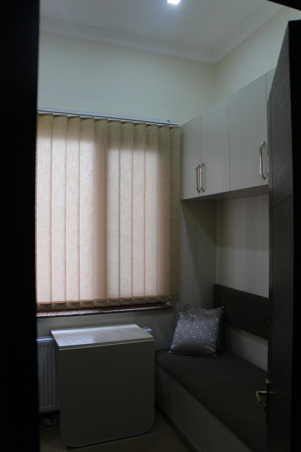 Hotel Albatros Батумі Екстер'єр фото